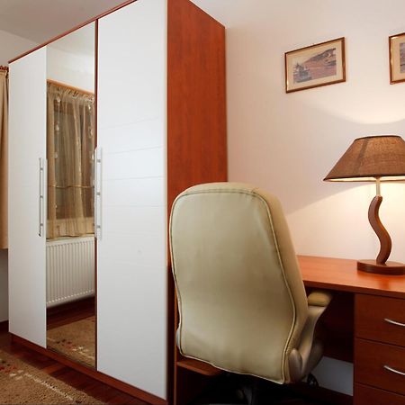 Apartments Tisno - Villa Mare المظهر الخارجي الصورة