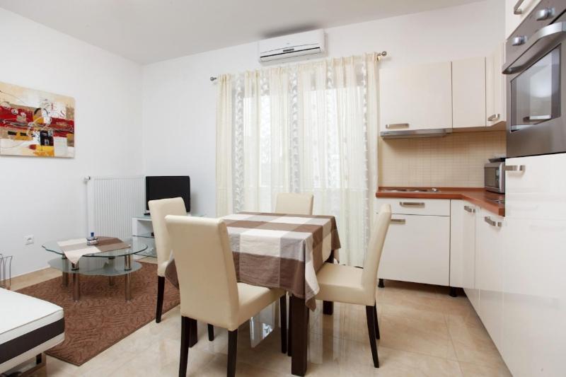 Apartments Tisno - Villa Mare المظهر الخارجي الصورة