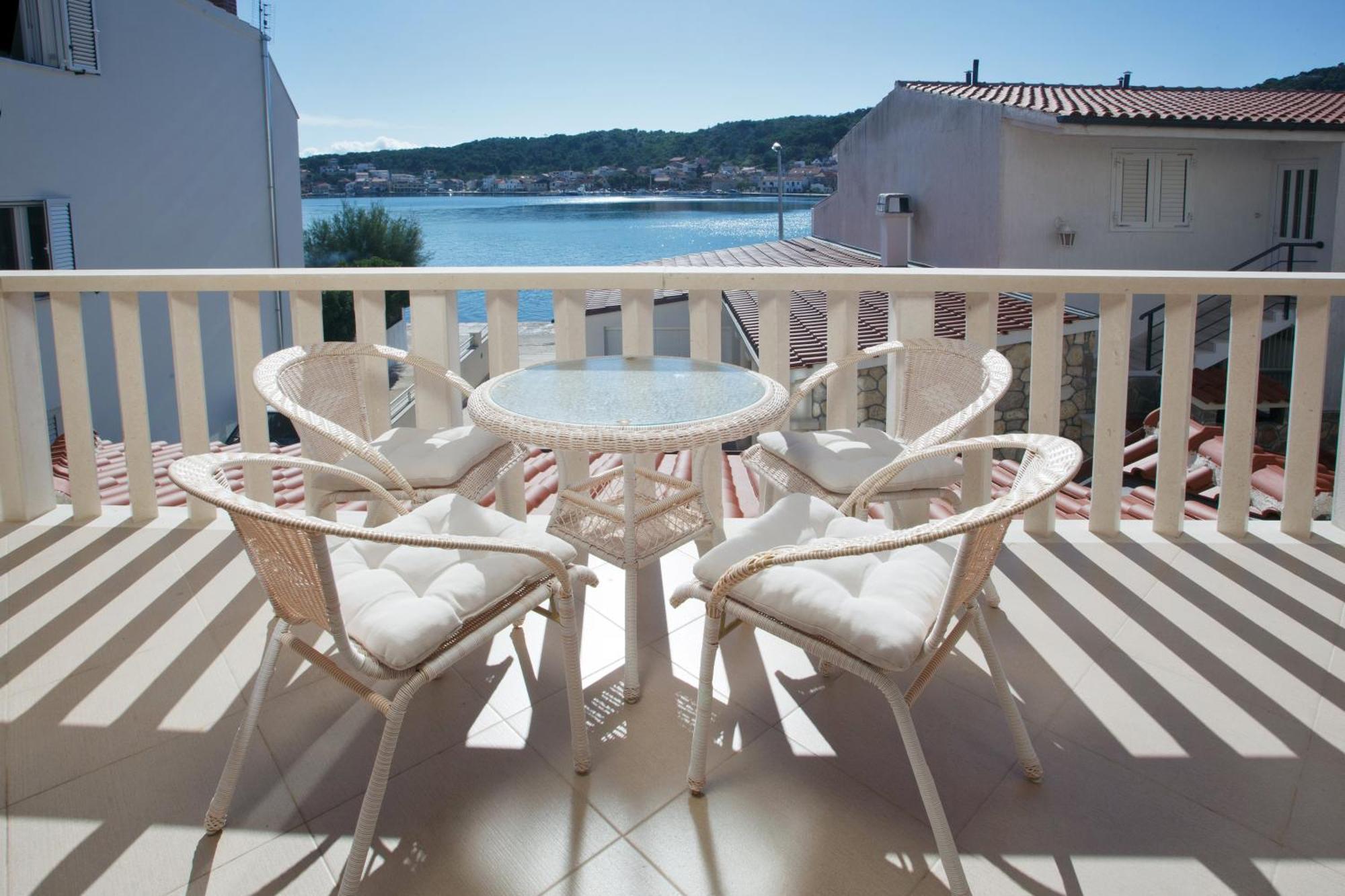 Apartments Tisno - Villa Mare المظهر الخارجي الصورة