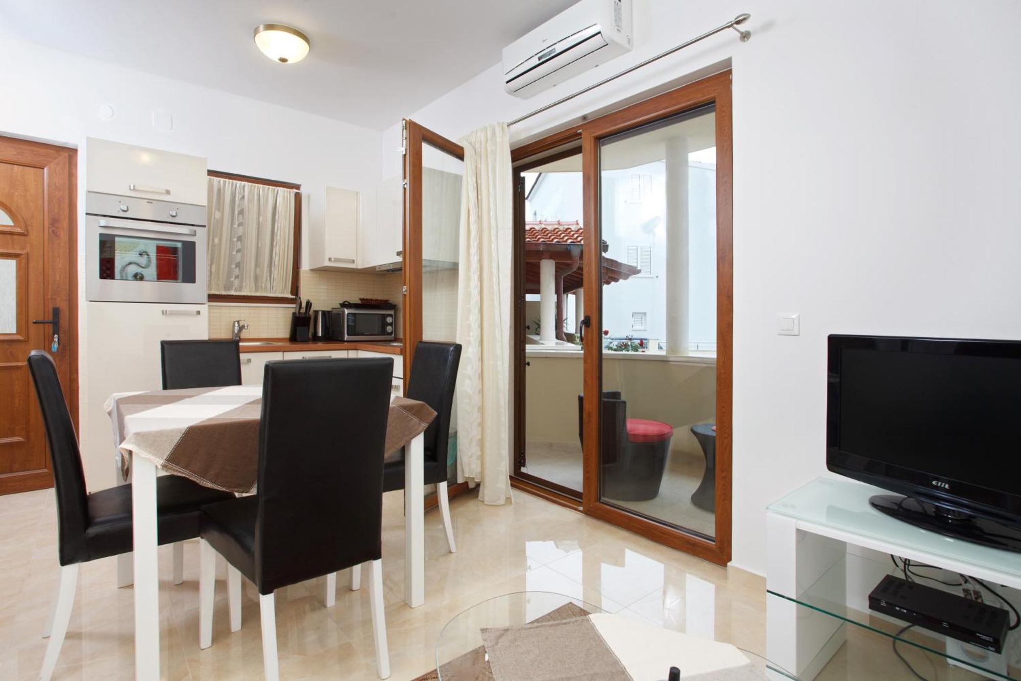 Apartments Tisno - Villa Mare المظهر الخارجي الصورة